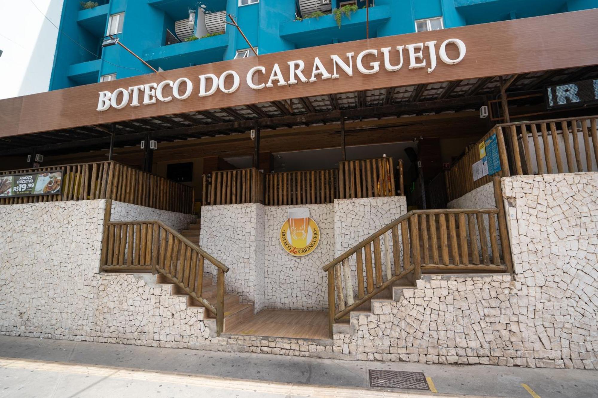Flat Na Barra - Localizacao Privilegiada, Beira Mar Apartment